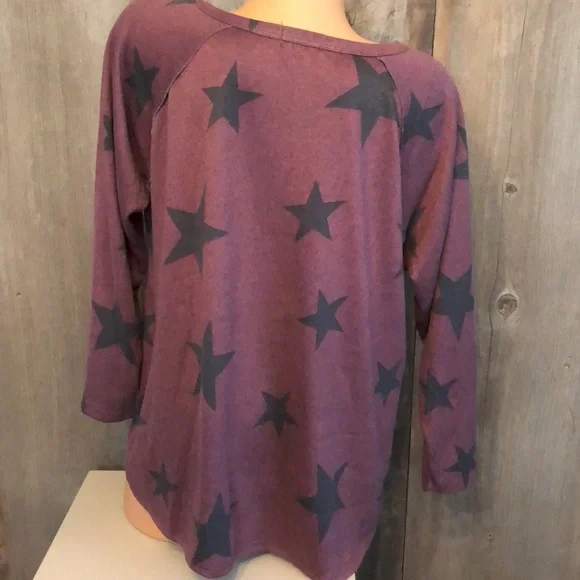 NWOT Hopely Star Top in Burgundy Maroon Size Small - Picture 7 of 16